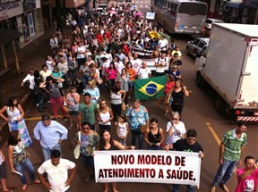 Professores estaduais fazem nova manifestação